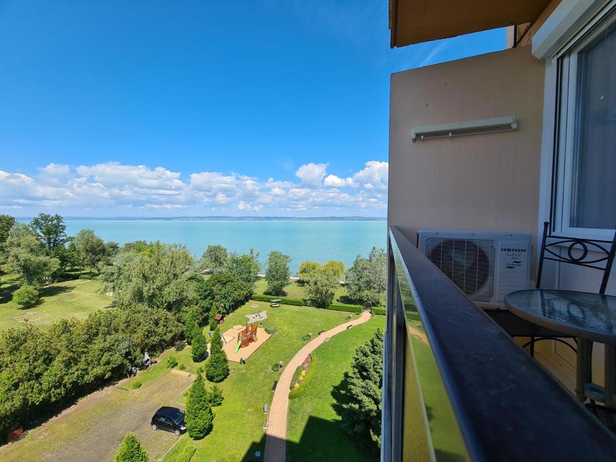 Surman Apartmanok Шіофок Екстер'єр фото