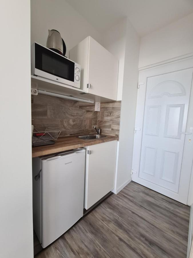 Surman Apartmanok Шіофок Екстер'єр фото